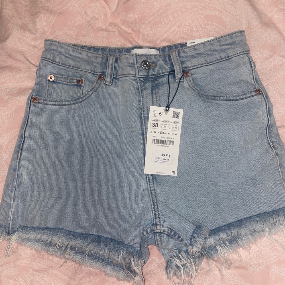 NWT Zara high rise short